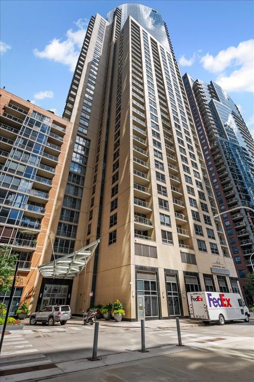2602-420 E Waterside Dr, Chicago, IL, 60601-8013 | Card Image