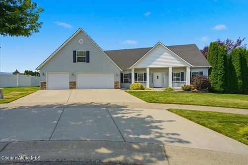 3719 Cleveland, Post Falls, ID, 83854 | Card Image