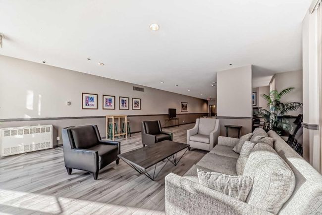1502 - 650 10 Street Sw, Home with 2 bedrooms, 2 bathrooms and 1 parking in Calgary AB | Image 32