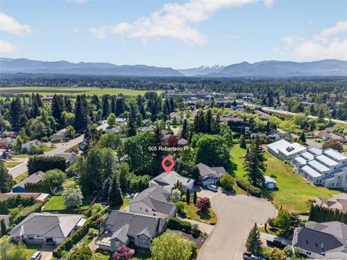 505 Robertson Pl, Courtenay, BC, V9N8W5 | Card Image