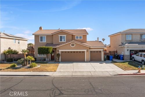  Leaf Lane, Victorville, CA, 92394 | Card Image