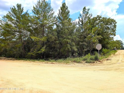 5635 Cherokee St, KEYSTONE HEIGHTS, FL, 32656-8141 | Card Image