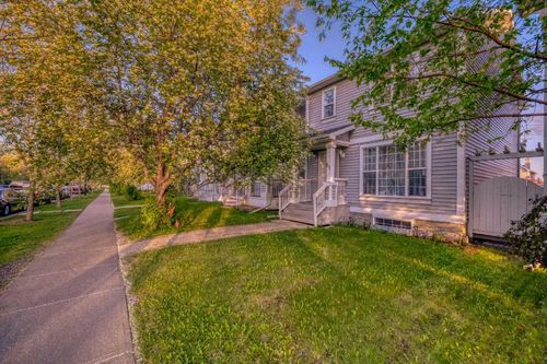 81 Prestwick Ave Se, Calgary, AB, T2Z3W7 | Card Image
