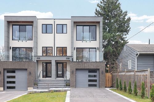 1048 Roosevelt Rd, Mississauga, ON, L5G3Y8 | Card Image
