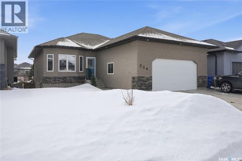 234 Greenfield Cres, Saskatoon, SK, S7R0B6 | Card Image