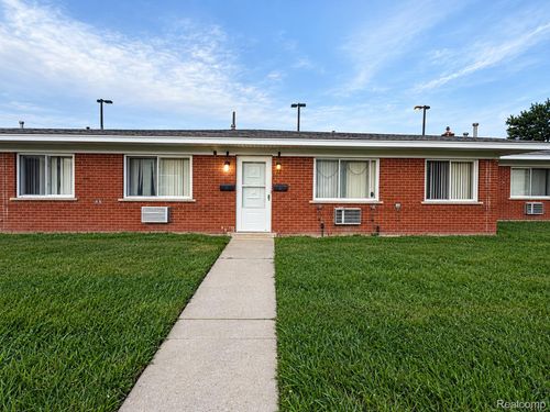 6-125 Arcola St, Inkster, MI, 48141-1280 | Card Image