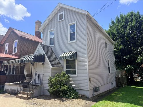 139 Queen St, Kittanning, PA, 16201-1313 | Card Image