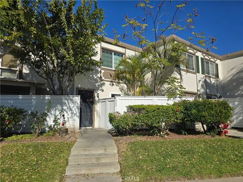 4822 Argyle Dr, Buena Park, CA, 90621-1386 | Card Image