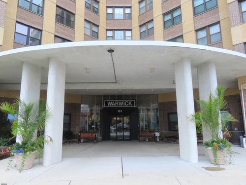 101 S Raleigh Ave, Atlantic City, NJ, 08401-5865 | Card Image