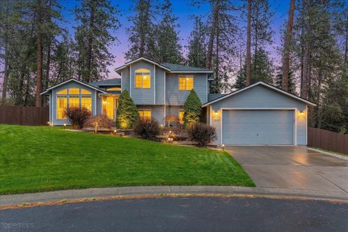 16920 N Woodcrest Ct, Colbert, WA, 99005-9261 | Card Image