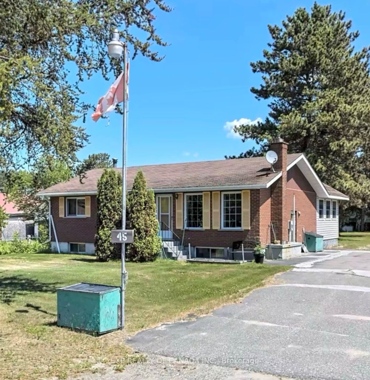 Residential in Sudbury Remote Area
