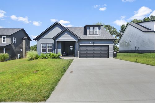 2437 Bucklin Dr, Clarksville, TN, 37042-2919 | Card Image