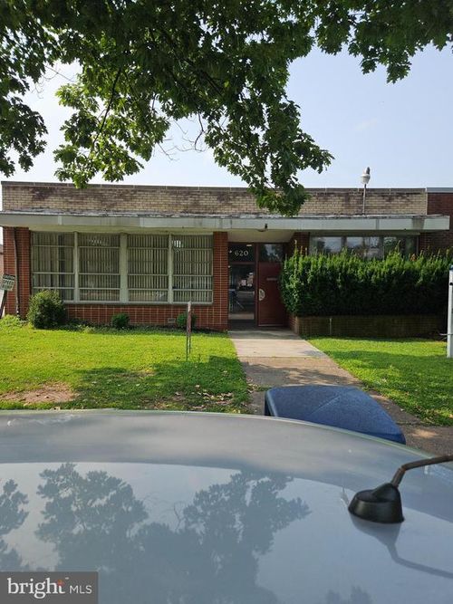 620 E High St, Pottstown, PA, 19464-5782 | Card Image