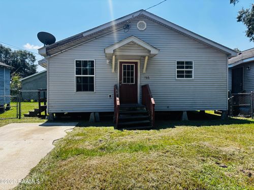 705 Walker Road, Lafayette, LA, 70501 | Card Image