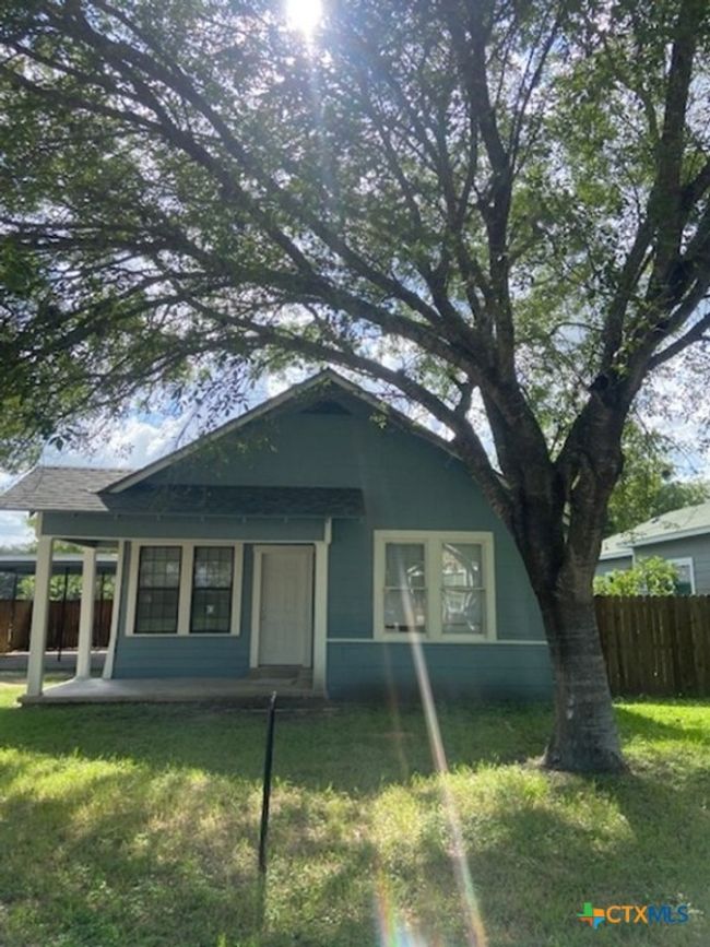 720 S Laurel Ave, House other with 2 bedrooms, 1 bathrooms and null parking in Luling TX | Image 22