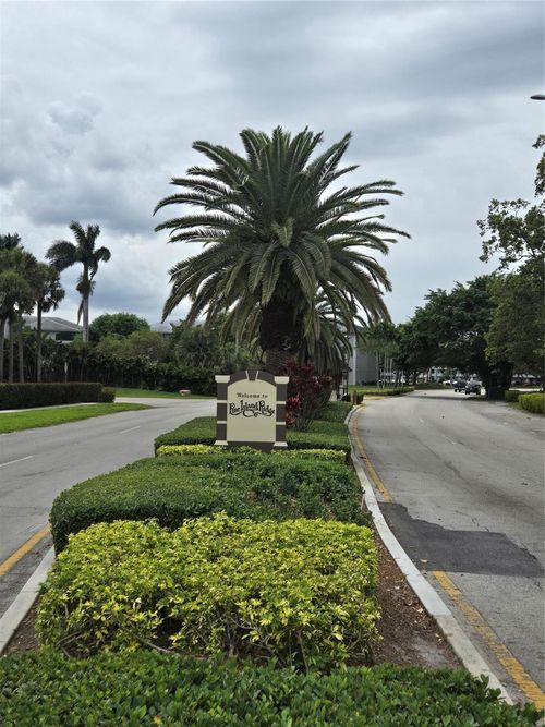 205-9531 Seagrape Dr, Davie, FL, 33324-5979 | Card Image