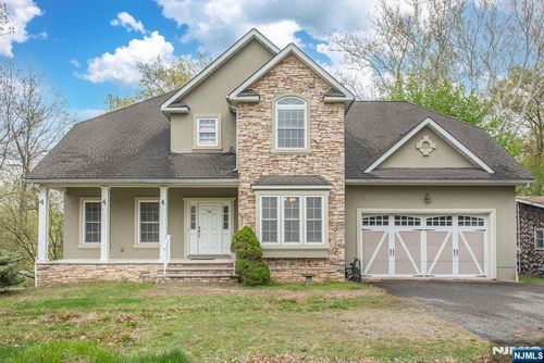 721 Ringwood Avenue, Pompton Lakes, NJ, 07442 | Card Image