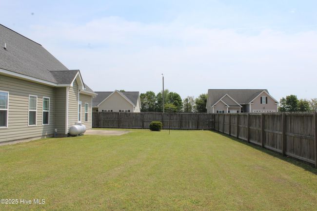 107 Pinyon Ln, House other with 3 bedrooms, 2 bathrooms and 2 parking in Ayden NC | Image 5