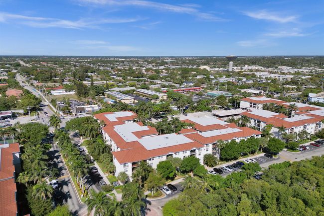 2113 Tuscany Way, Condo with 2 bedrooms, 2 bathrooms and null parking in Boynton Beach FL | Image 49