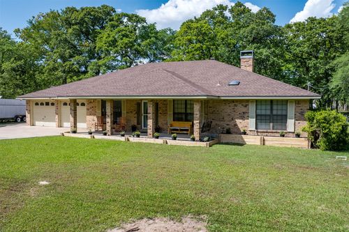 231 Cedarwood Drive, Enchanted Oaks, TX, 75156 | Card Image