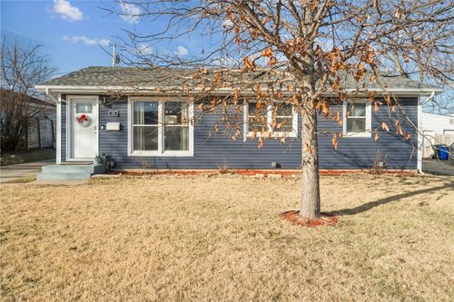 116 Edgewood Rd Nw, Cedar Rapids, IA, 52405-4408 | Card Image