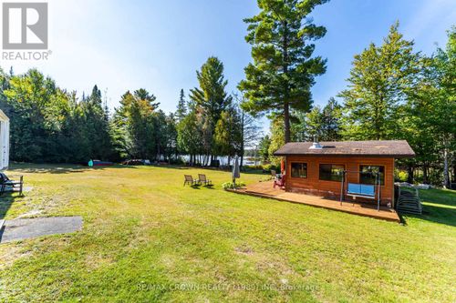 351 Evergreen Rd, North Bay, ON, P1B8G2 | Card Image