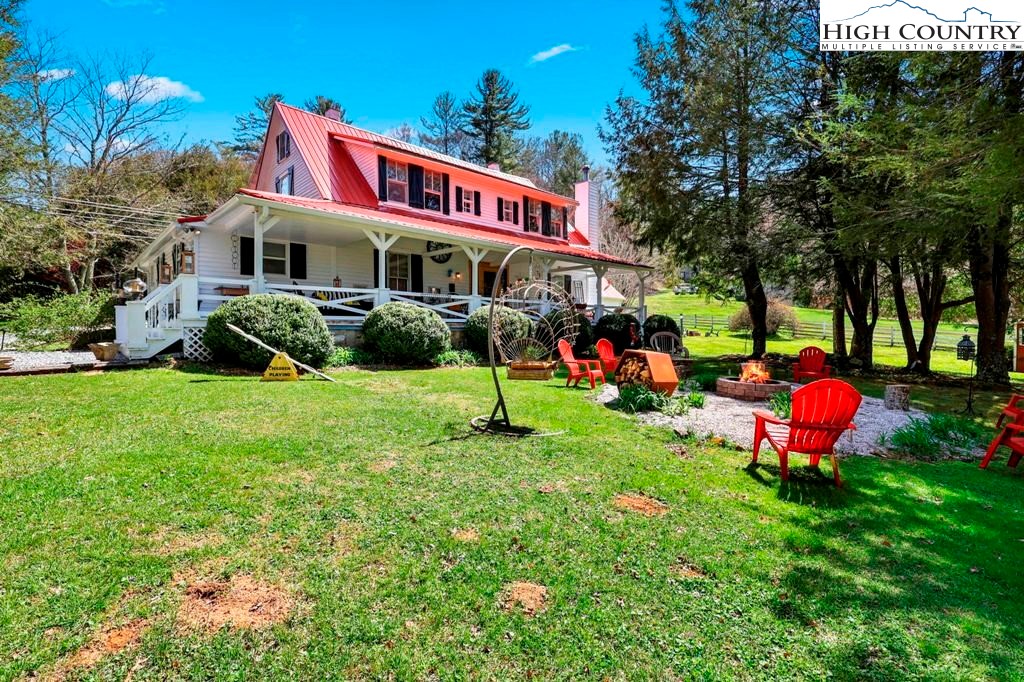 Old Turnpike Rd, Banner Elk, NC 28604