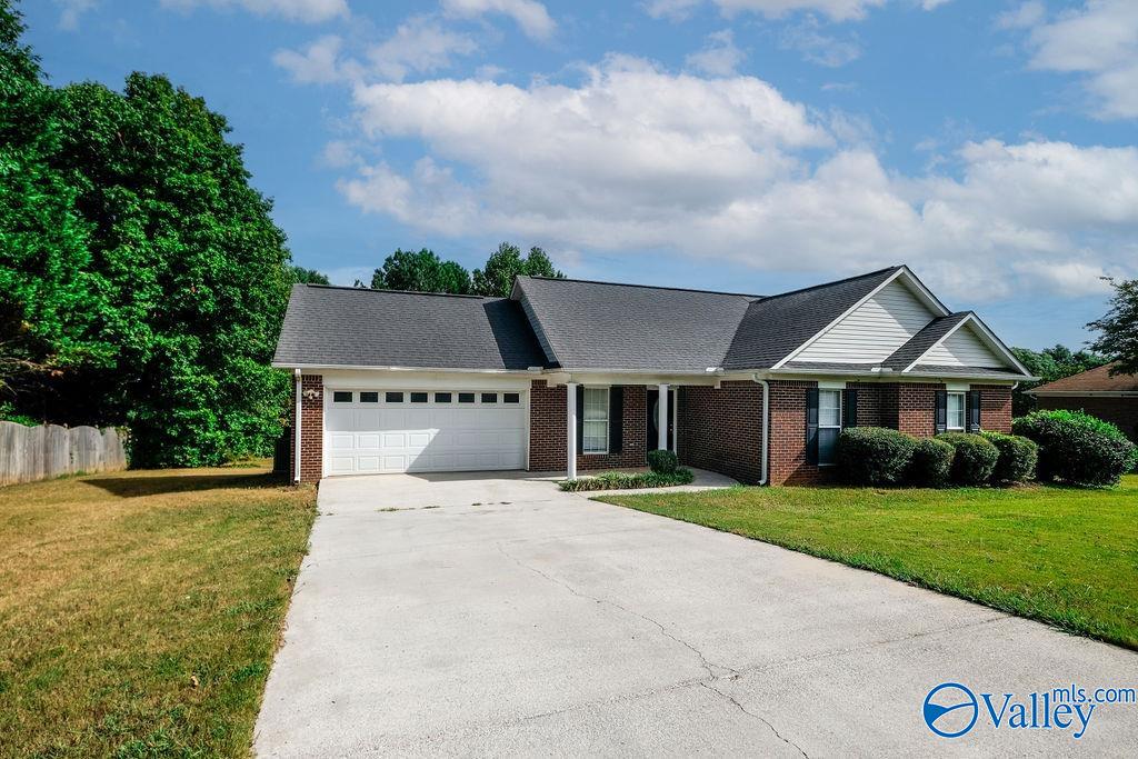 Populus Dr, Harvest, AL 35749 #1