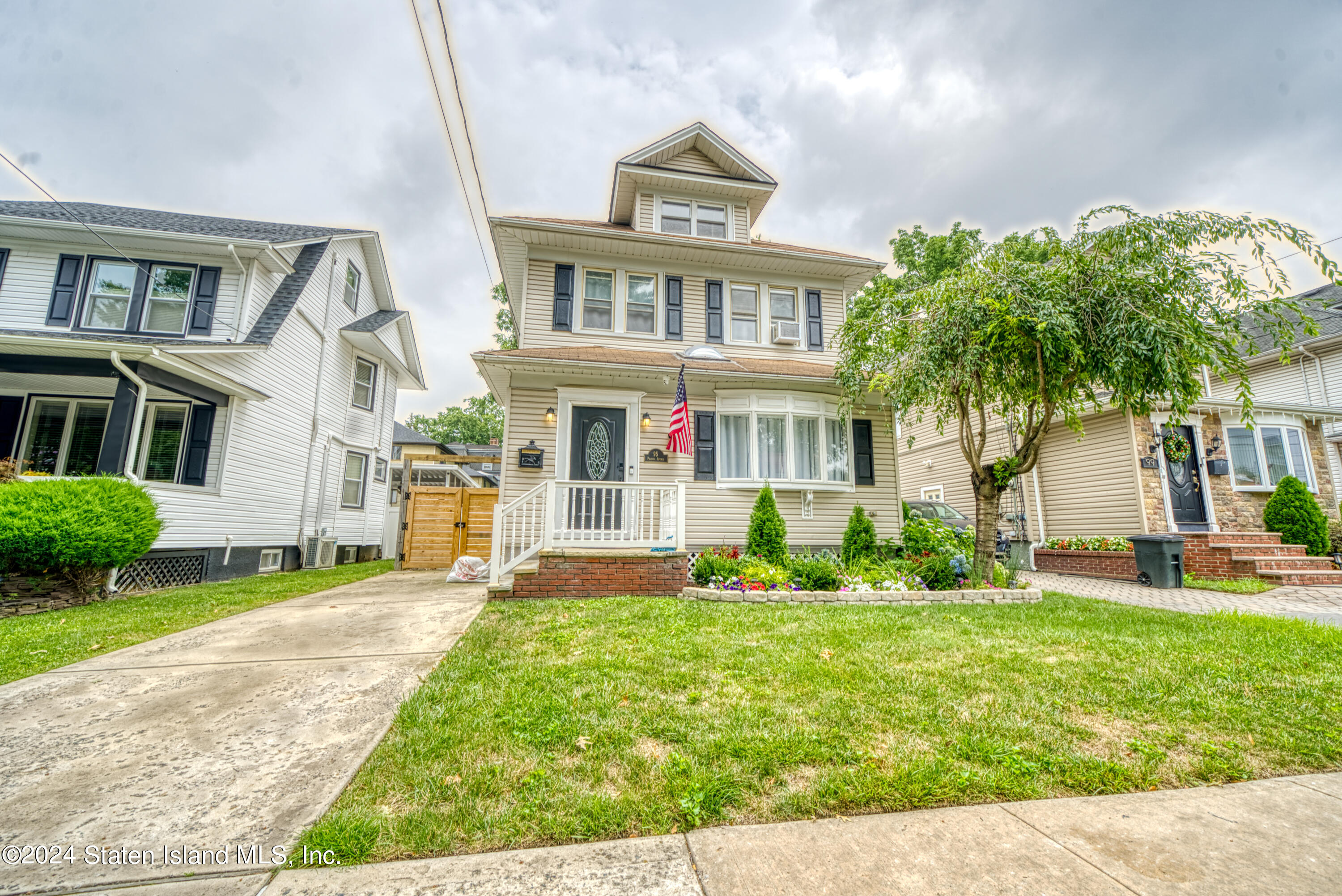 Pelton Ave, Staten Island, NY 10310