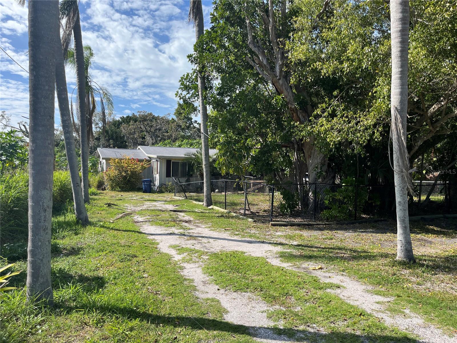 Old Venice Rd, Osprey, FL 34229