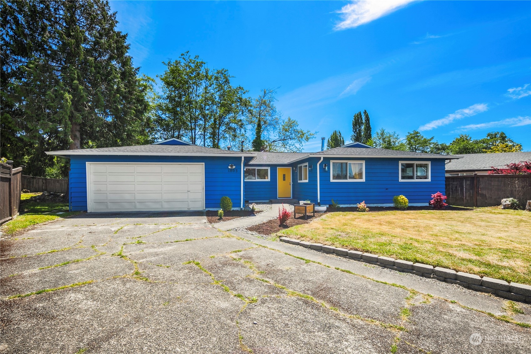 244th Pl, Des Moines, WA 98198