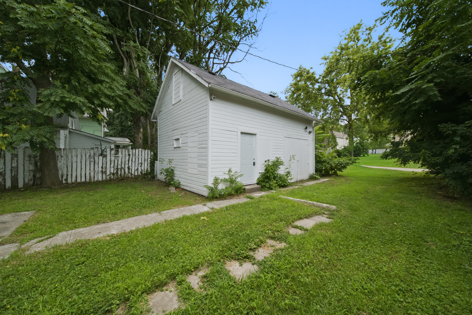 Residential in Rock Island 4