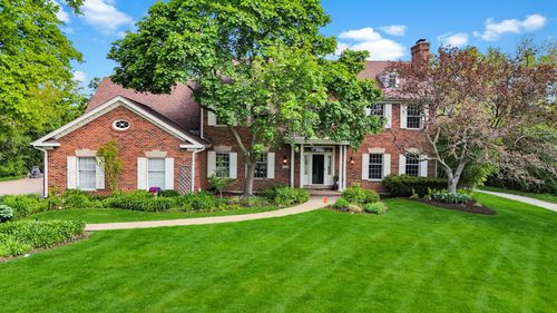 355 Trinity Ln, Oak Brook, IL, 60523-2565 | Card Image