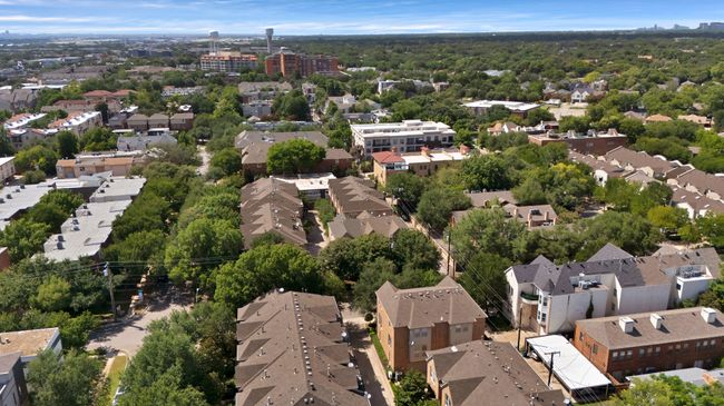 3715 Wycliff Ave, Townhouse with 2 bedrooms, 3 bathrooms and null parking in Dallas TX | Image 38