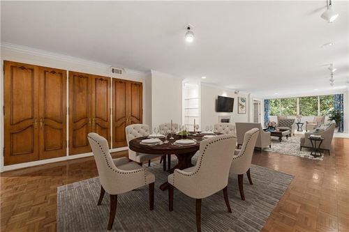 404-2734 Peachtree Rd Nw, Atlanta, GA, 30305-2922 | Card Image
