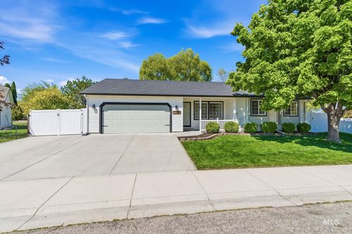 1207 N Cabrillo Ave, Kuna, ID, 83634-2981 | Card Image