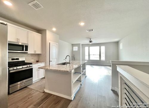 4411 Tiger Run, San Antonio, TX, 78217-3723 | Card Image