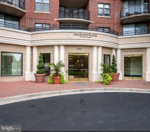 203-3401 38th St Nw, WASHINGTON, DC, 20016-3038 | Card Image