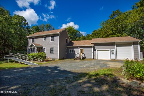590 Colebrook River Rd, Tolland, MA, 01034-9589 | Card Image
