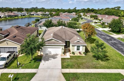 100 Elena Dr, Sebastian, FL, 32958-7009 | Card Image