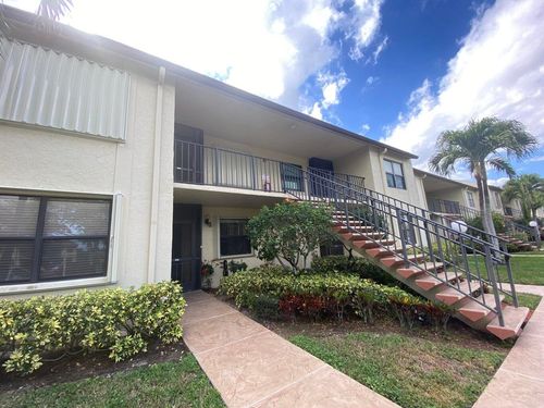 1223-7915 Willow Spring Dr, Lake Worth, FL, 33467-3232 | Card Image