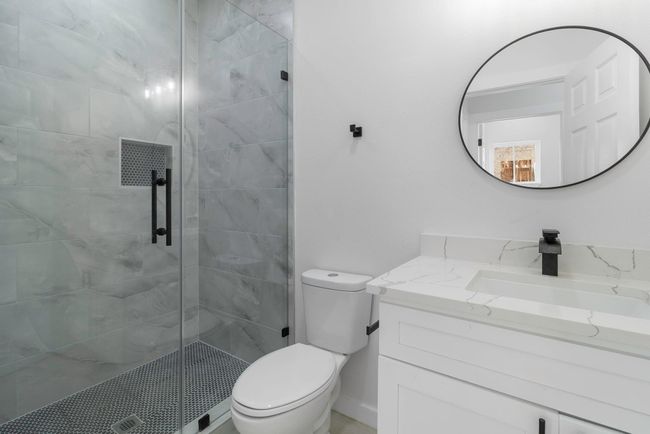 611 Bridgeview Dr, House other with 3 bedrooms, 2 bathrooms and 2 parking in Onalaska TX | Image 27
