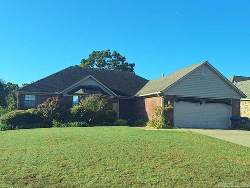 2205 Wilmington, Conway, AR, 72034 | Card Image