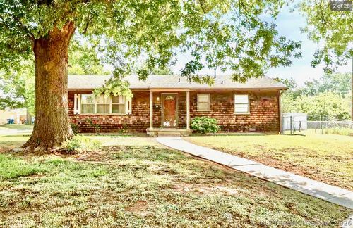 1401 E Cedar Drive, Stillwater, OK, 74075 | Card Image