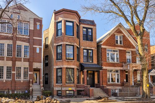 2-3242 N Seminary Avenue, Chicago, IL, 60657 | Card Image