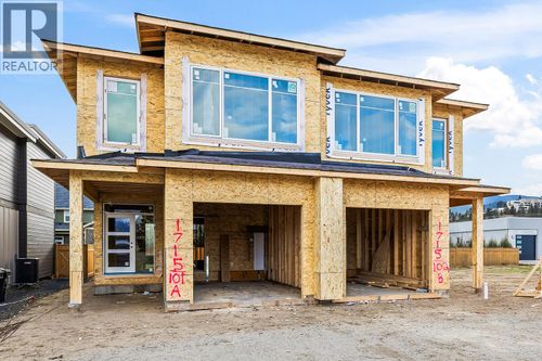 1715 Treffry Pl, Summerland, BC, V0H1Z9 | Card Image