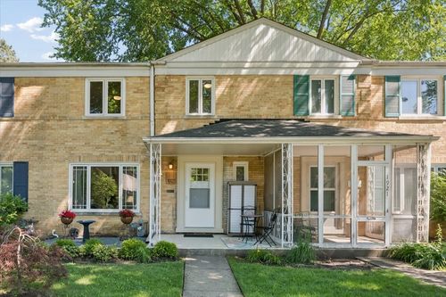 1923 Grant St, Evanston, IL, 60201-2536 | Card Image