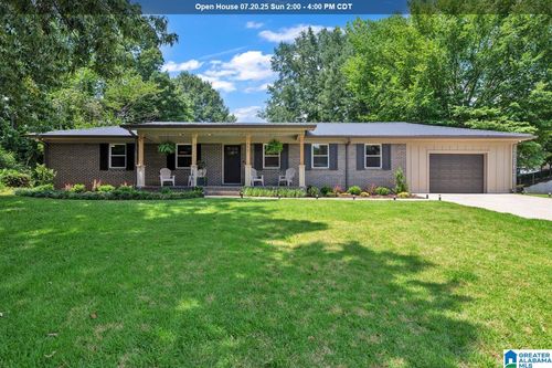 200 Watson Way, GARDENDALE, AL, 35071-2729 | Card Image