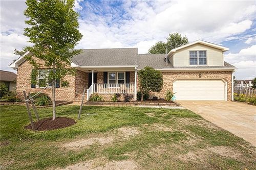 1104 Copper Stone Cir, Chesapeake, VA, 23320-8276 | Card Image