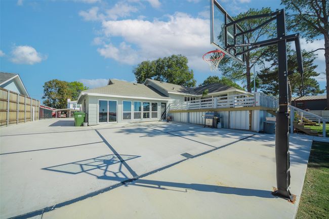 View of sport court | Image 29